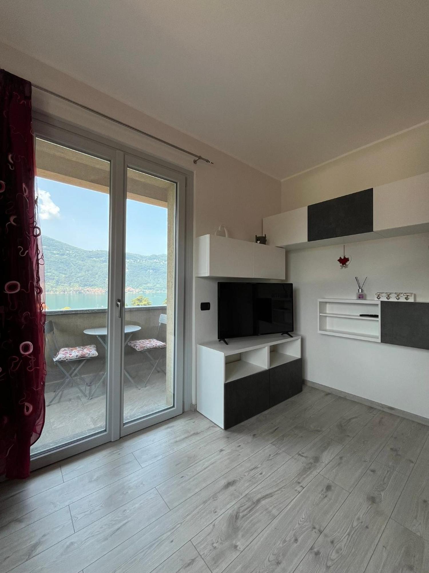 2 Cuori Al Lago - Appartamento In Villetta Singola Mandello del Lario Kültér fotó